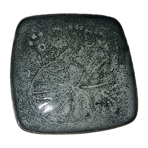 Handcrafted studio pottery - ​handcrafted,