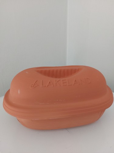 Lakeland chicken brick - chicken, clay